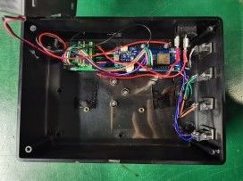 خدمات مونتاژ جعبه PCB برای سیستم کنترل آب 22awg کابل های هسته جامد
