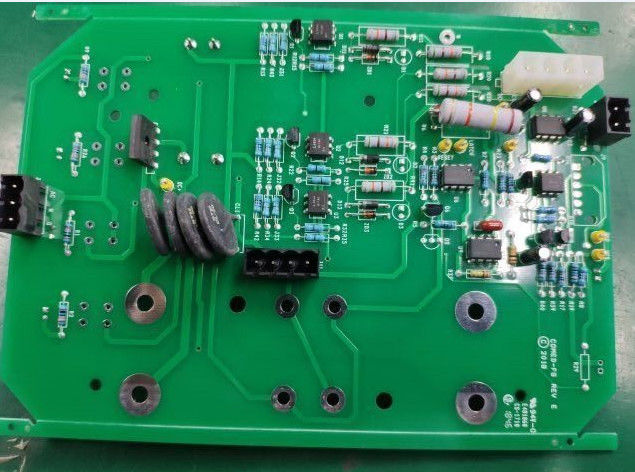 مونتاژ کلید در دست نمونه اولیه خدمات مونتاژ PCB ساخت بسته بندی شده توسط سینی ESD اتوماسیون مینی 1 میلی متر