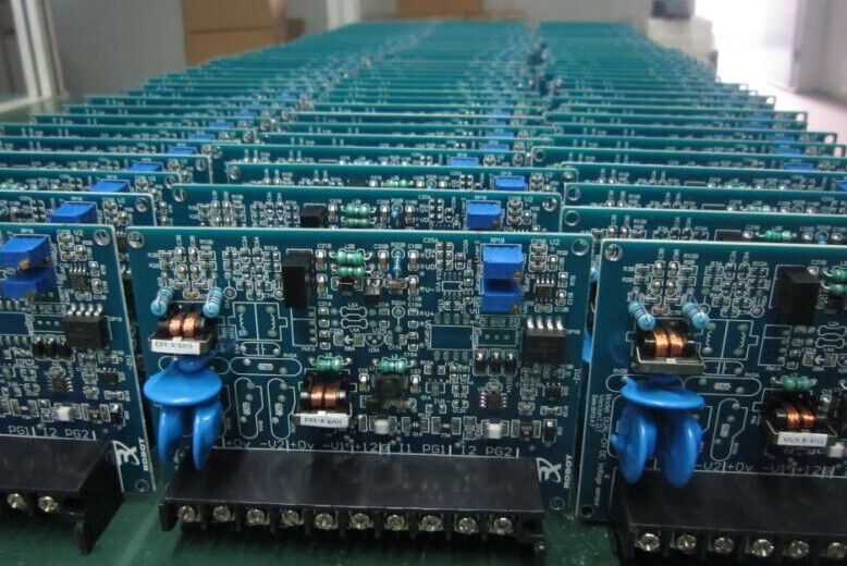 Pcb Assy راه حل های مونتاژ PCB برای داده ها و کابل های ارتباطی Suntek تماس EMS