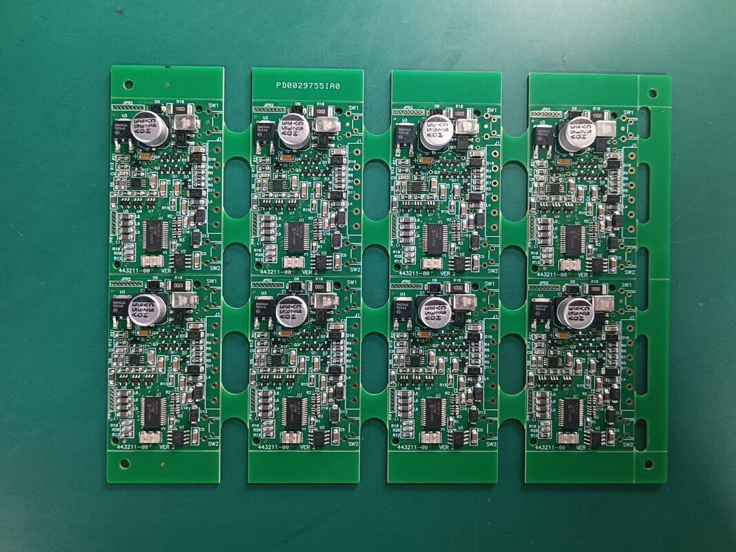 مونتاژ PCB کامل با پایان سطح ENIG، لایه های 1L-32L و انطباق RoHS برای دستگاه های الکترونیکی