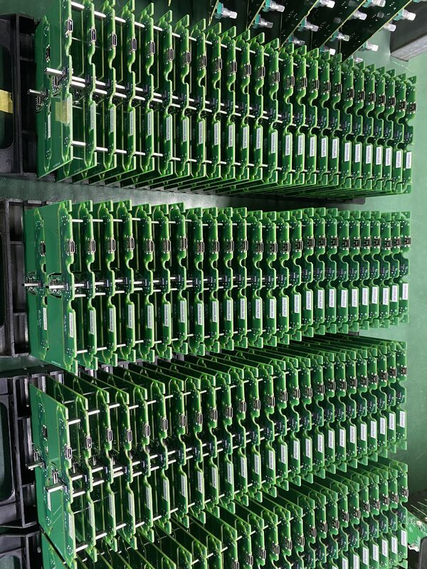 مس 4OZ تجمع PCB صنعتی سفارشی شده بله راه حل برای برنامه های کاربردی الکترونیکی پیچیده و صفحه های مدار ماندگار