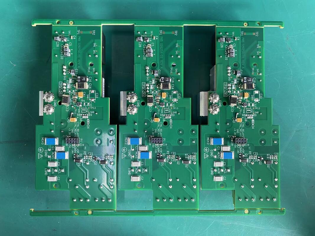 FR4 و TU872 مواد PCB مجمع تولید ضخامت 08mm تا 20mm مجمع الکترونیکی برای صفحه های مدار پیچیده