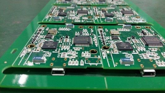 خدمات مونتاژ PCB کامبوج برای کنترل صنعتی نمونه های اولیه PCBA